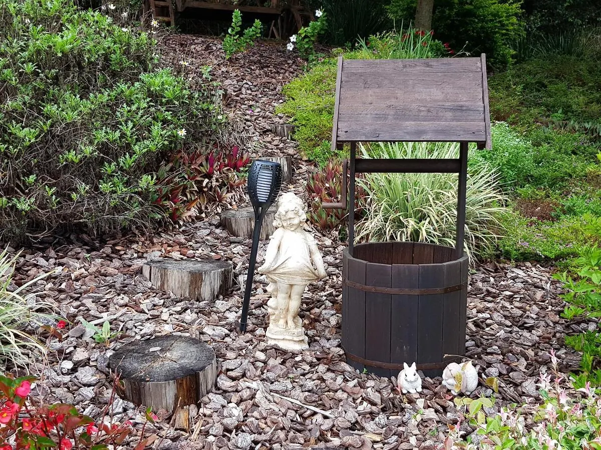 Gumtree House Montville Bed & Breakfast