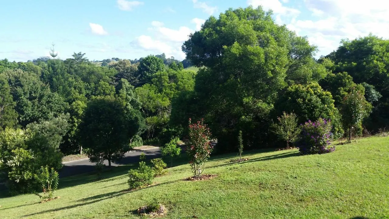 Gumtree House Montville Bed & Breakfast