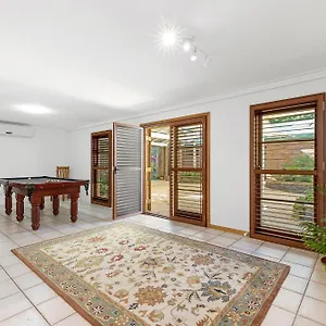Holiday home Attic, Montville